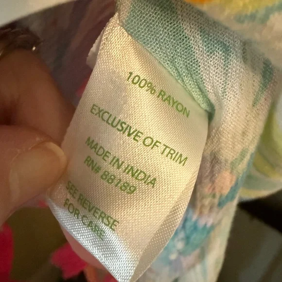 Lilly Pulitzer El Bravo Way Coverup in Sparkling Sands, Size L/XL. - Picture 10 of 12